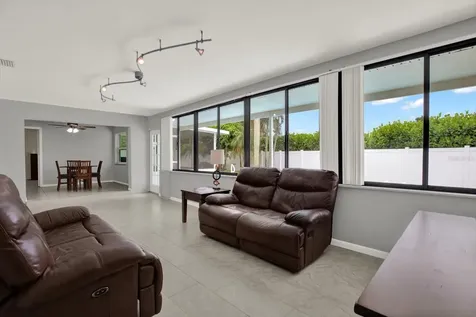 14560 Passage Way Seminole FL 33776