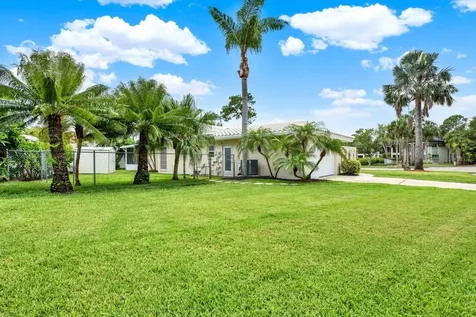 14560 Passage Way Seminole FL 33776