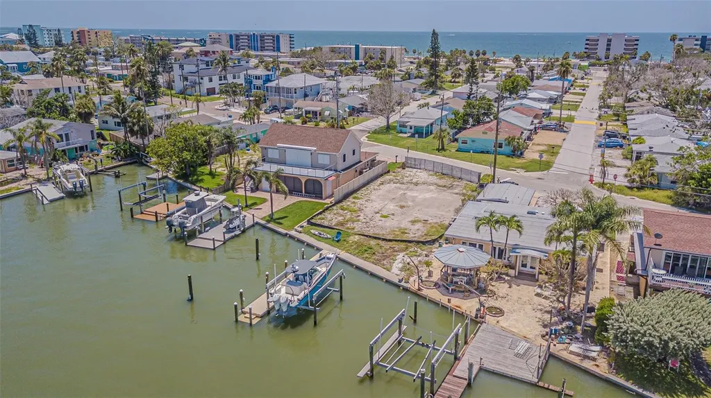 14607 N Bayshore Drive Madeira Beach FL 33708