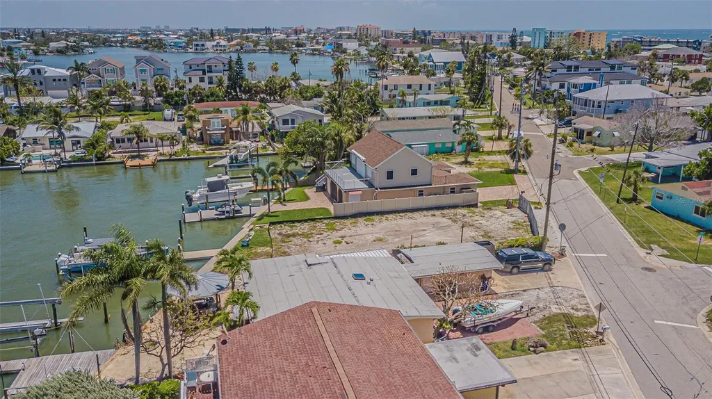14607 N Bayshore Drive Madeira Beach FL 33708