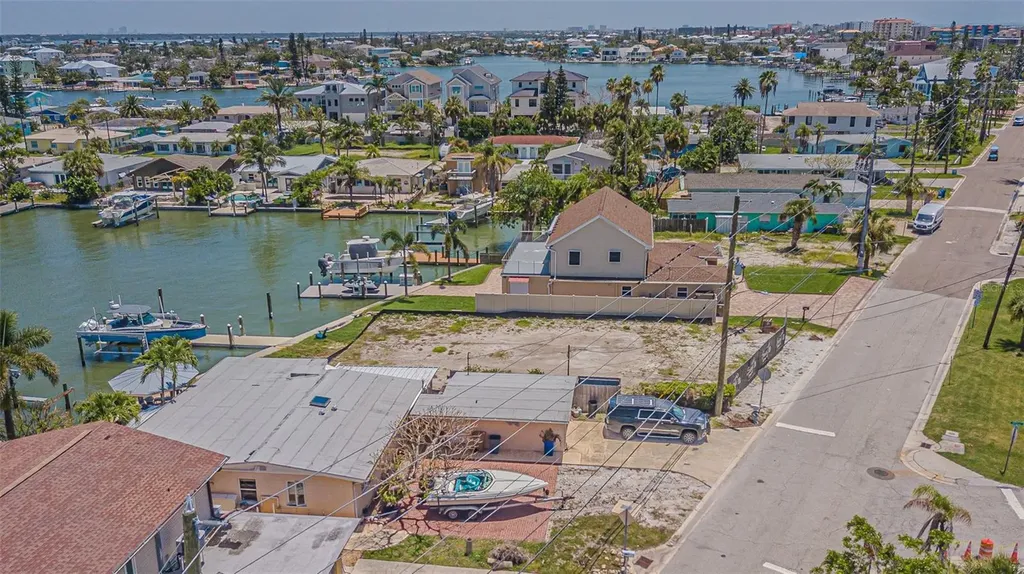 14607 N Bayshore Drive Madeira Beach FL 33708