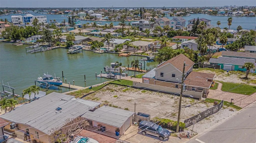 14607 N Bayshore Drive Madeira Beach FL 33708