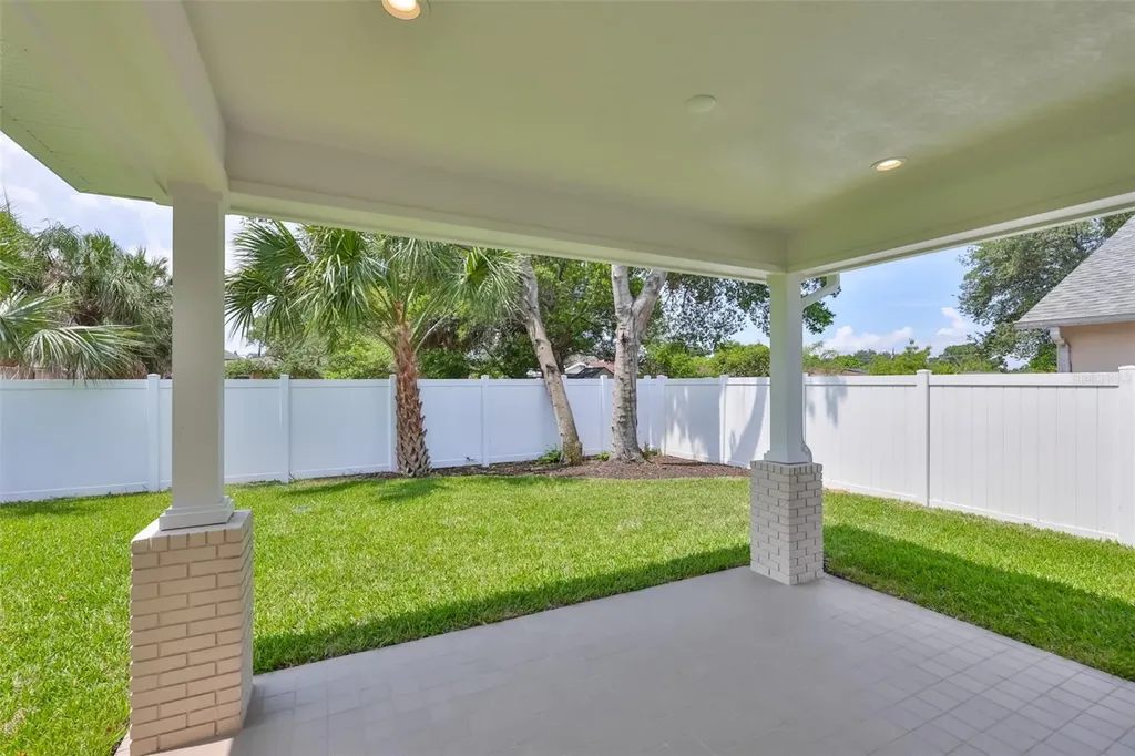 3506 W Rogers Avenue Tampa FL 33611