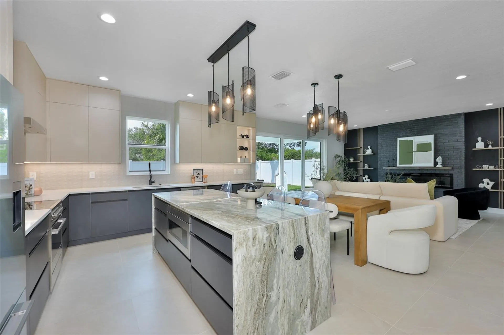 3506 W Rogers Avenue Tampa FL 33611
