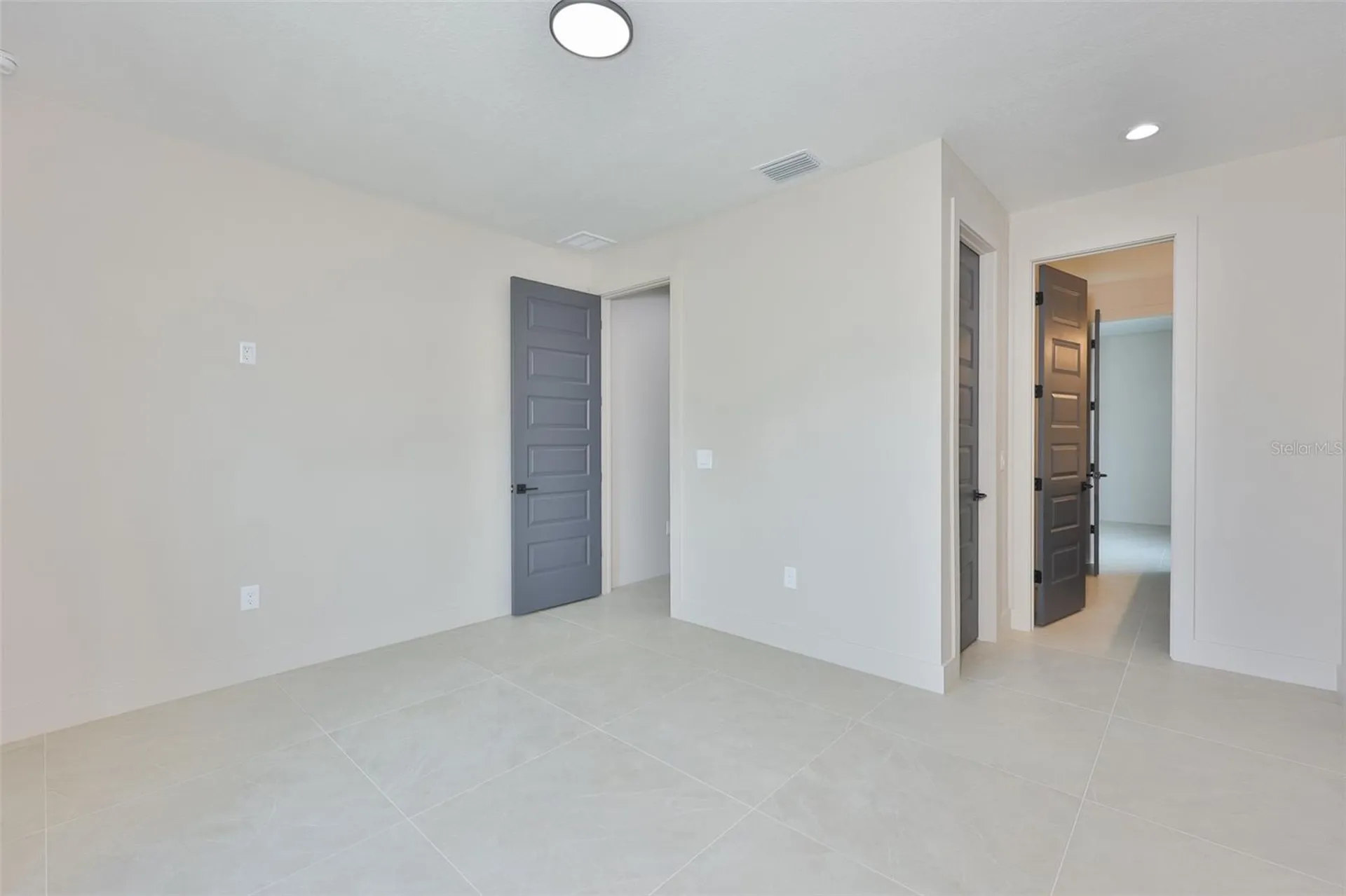 3506 W Rogers Avenue Tampa FL 33611