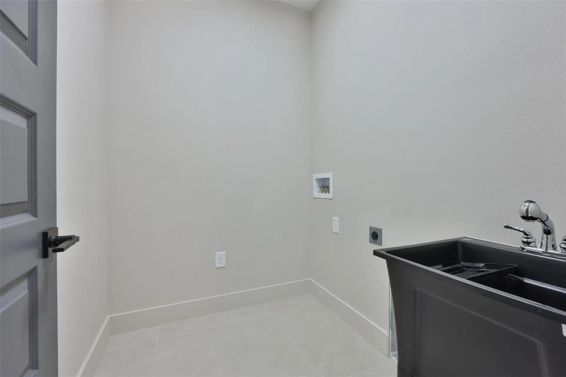 3506 W Rogers Avenue Tampa FL 33611