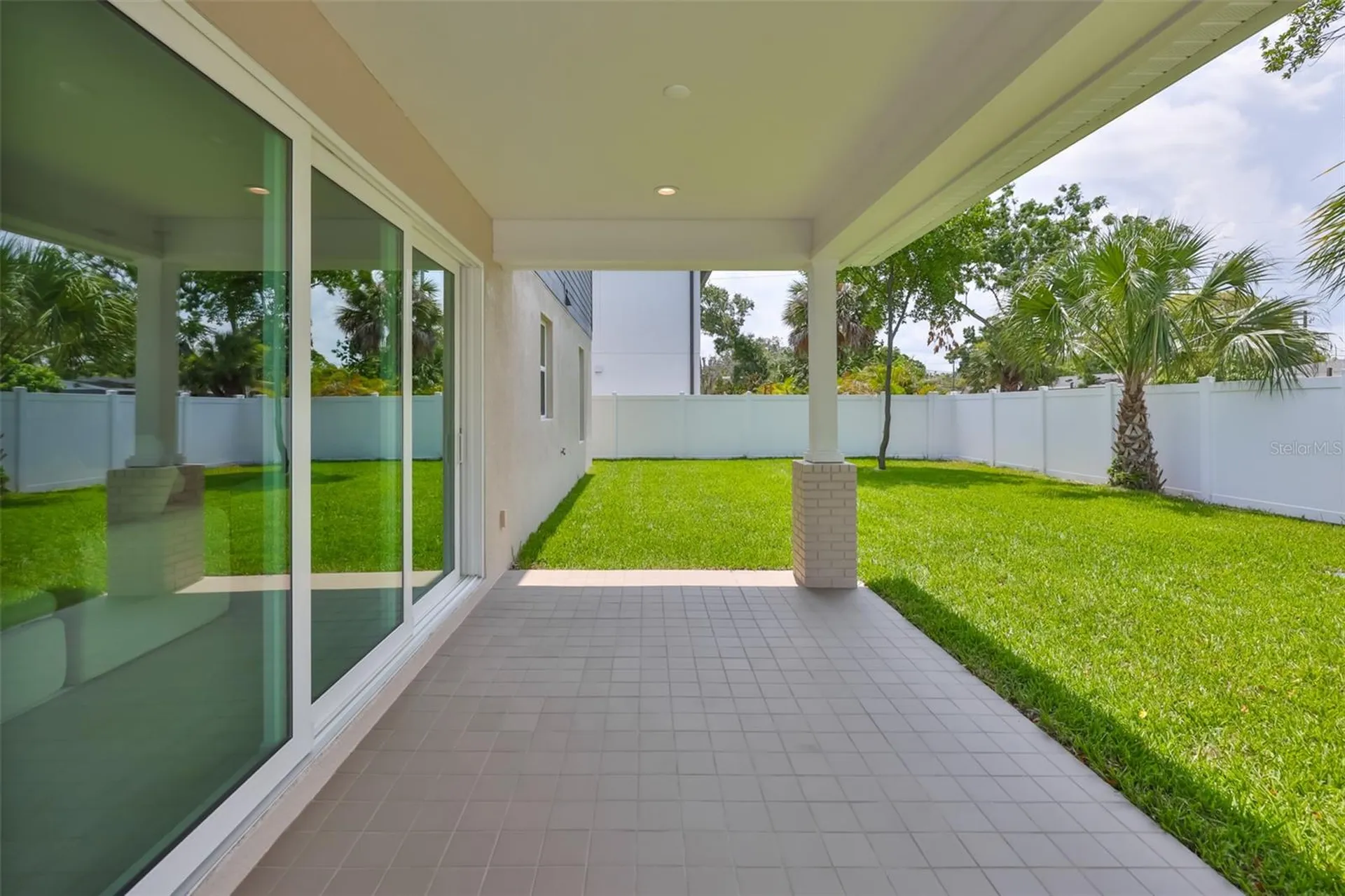 3506 W Rogers Avenue Tampa FL 33611