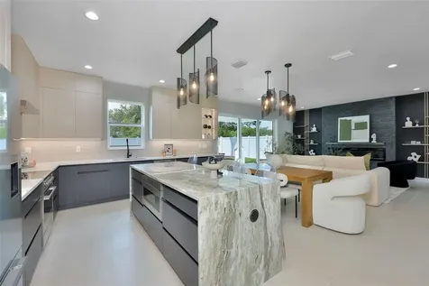 3506 W Rogers Avenue Tampa FL 33611