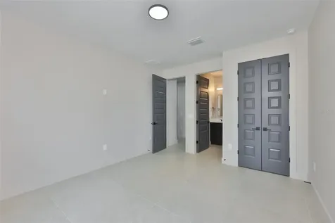 3506 W Rogers Avenue Tampa FL 33611