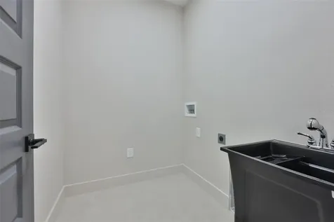 3506 W Rogers Avenue Tampa FL 33611