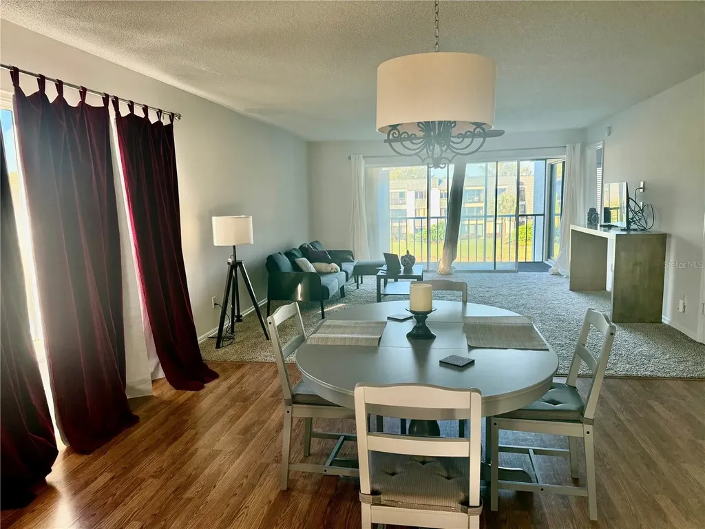 1645 Spoonbill Lane Naples FL 34105