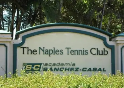 1645 Spoonbill Lane Naples FL 34105