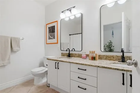 2739 Via Capri Clearwater FL 33764
