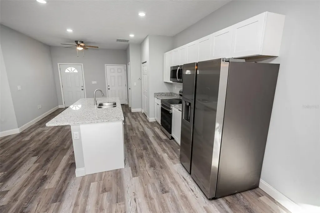 2642 Magnolia Circle Lake Wales FL 33898