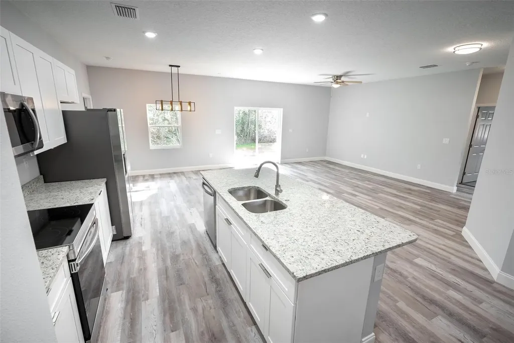 2642 Magnolia Circle Lake Wales FL 33898