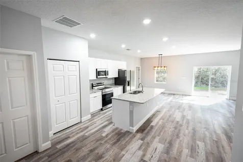 2642 Magnolia Circle Lake Wales FL 33898