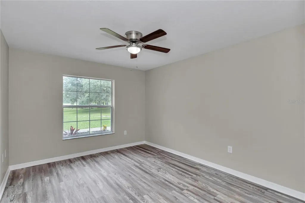 13931 SE 25th Street Morriston FL 32668