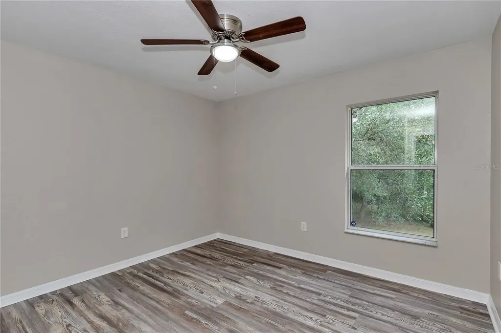 13931 SE 25th Street Morriston FL 32668