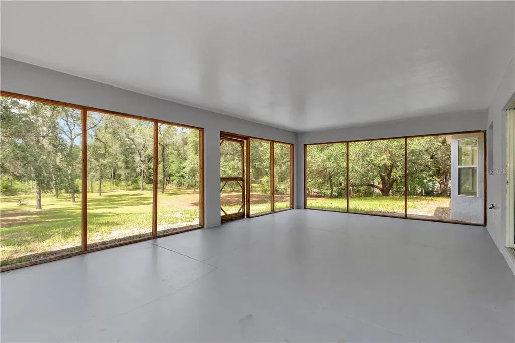 13931 SE 25th Street Morriston FL 32668
