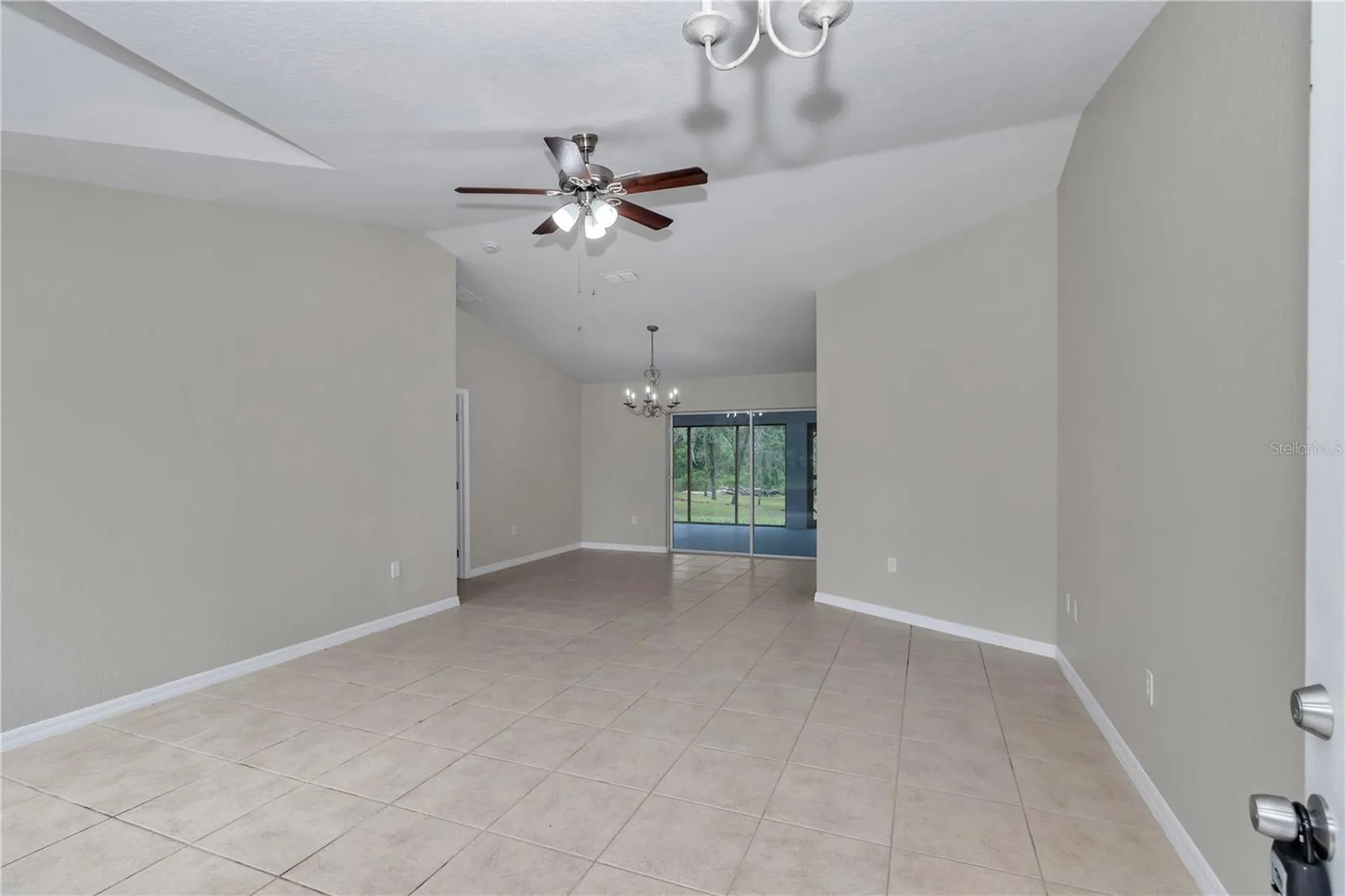 13931 SE 25th Street Morriston FL 32668