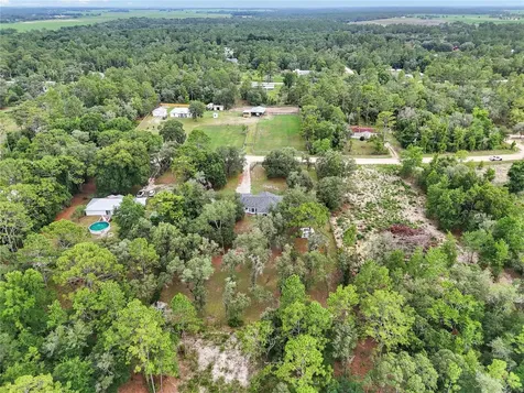 13931 SE 25th Street Morriston FL 32668
