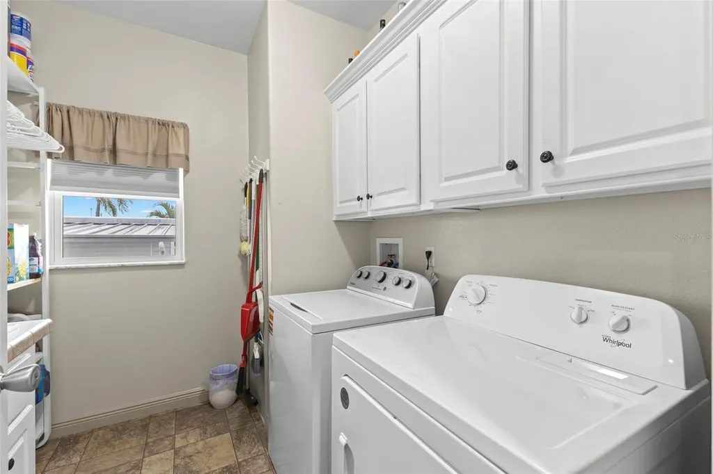 7174 Mount Arlington Drive NE St Petersburg FL 33702