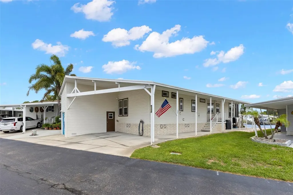 7174 Mount Arlington Drive NE St Petersburg FL 33702