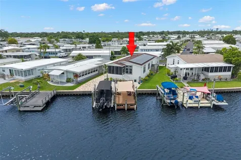 7174 Mount Arlington Drive NE St Petersburg FL 33702