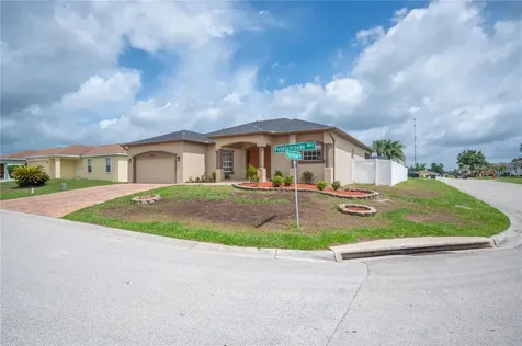 8653 Pebblebrooke Way Lakeland FL 33810