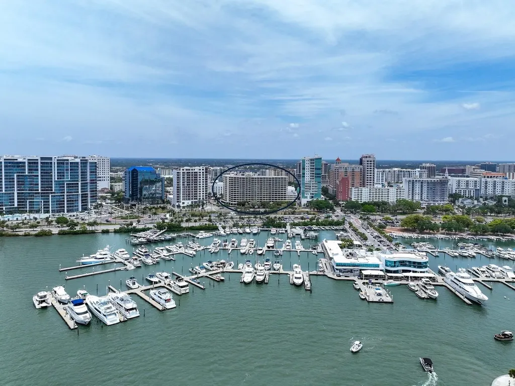 1255 N Gulfstream Avenue Sarasota FL 34236