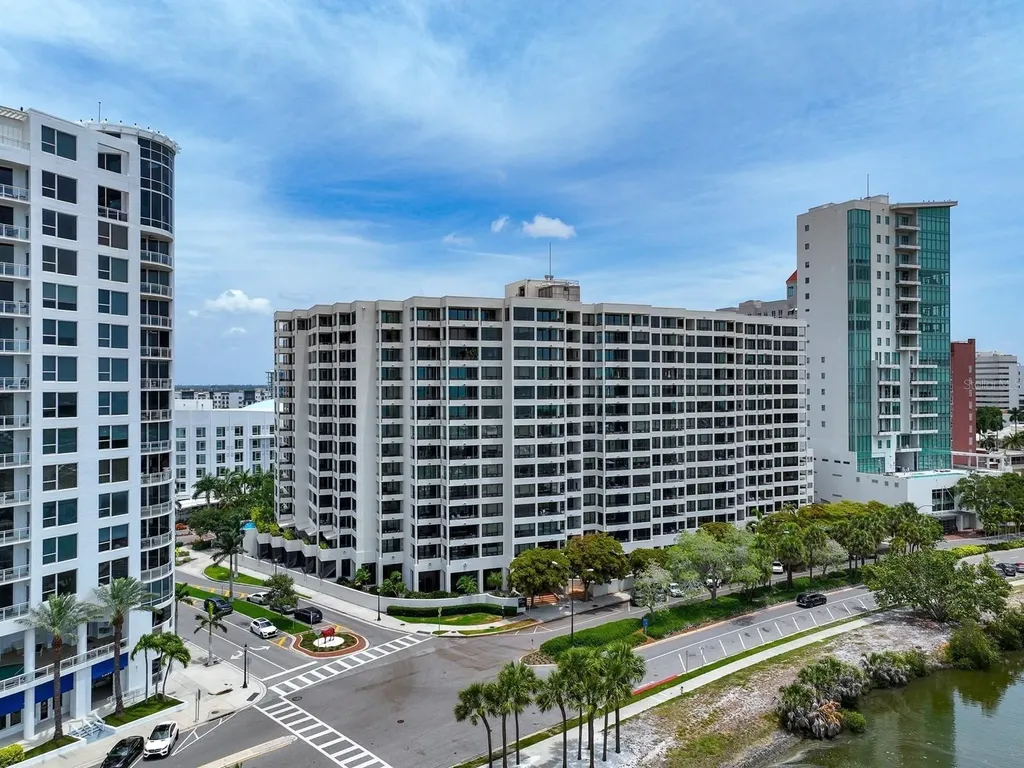 1255 N Gulfstream Avenue Sarasota FL 34236