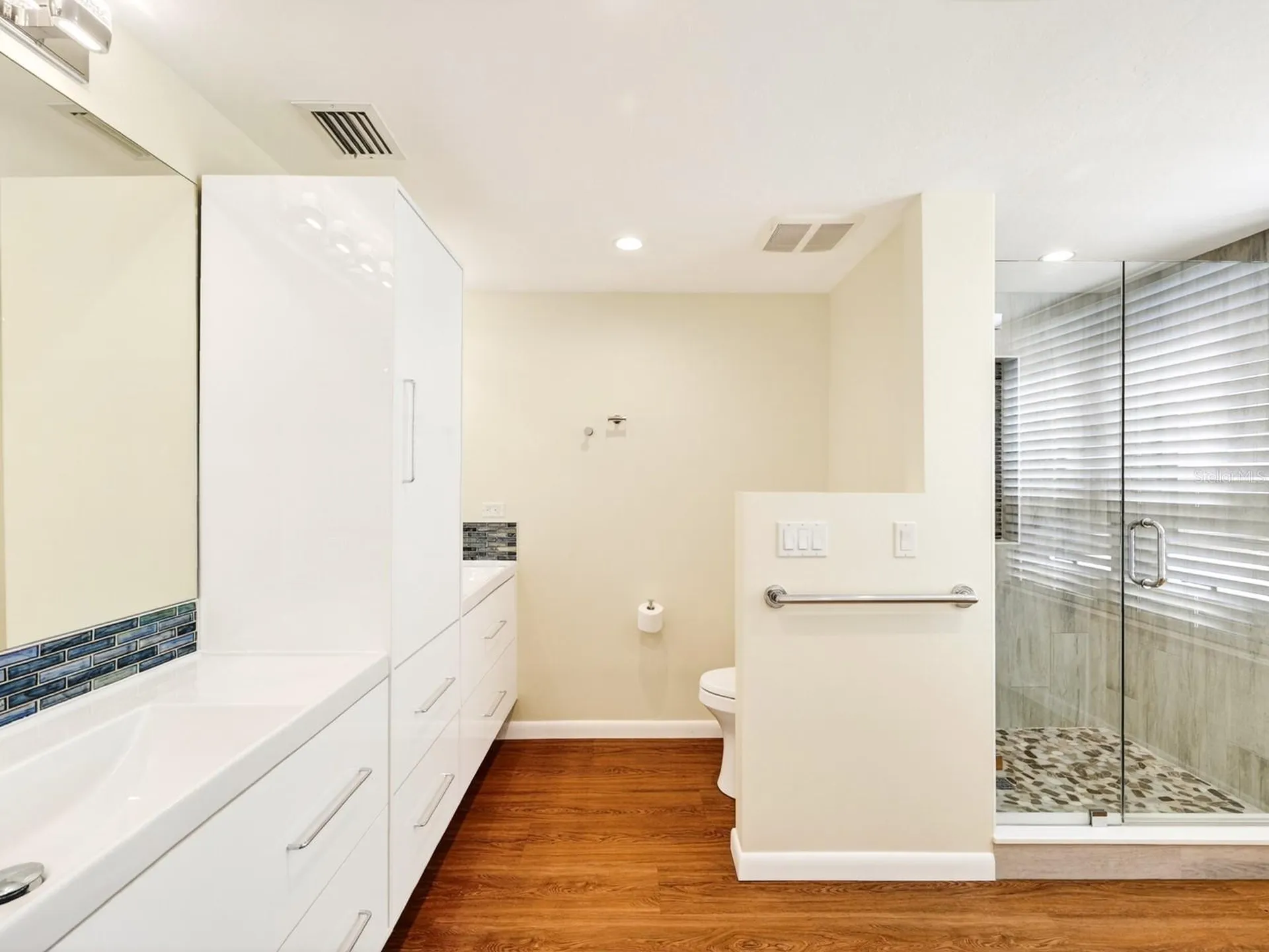 1255 N Gulfstream Avenue Sarasota FL 34236