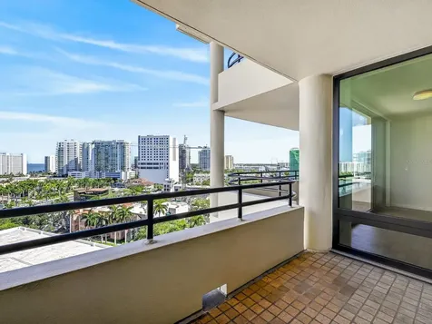 1255 N Gulfstream Avenue Sarasota FL 34236