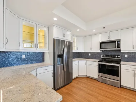 1255 N Gulfstream Avenue Sarasota FL 34236
