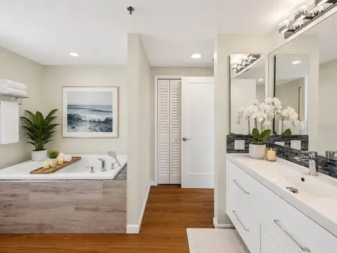 1255 N Gulfstream Avenue Sarasota FL 34236