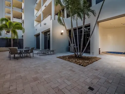 1255 N Gulfstream Avenue Sarasota FL 34236