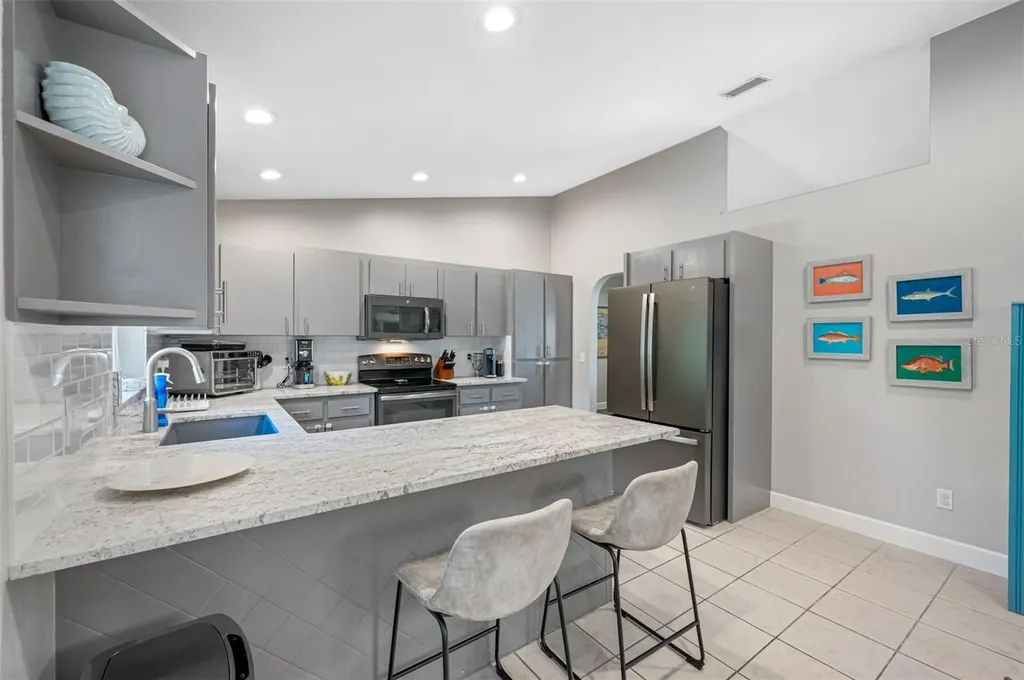 1632 Windsor Place Clearwater FL 33755