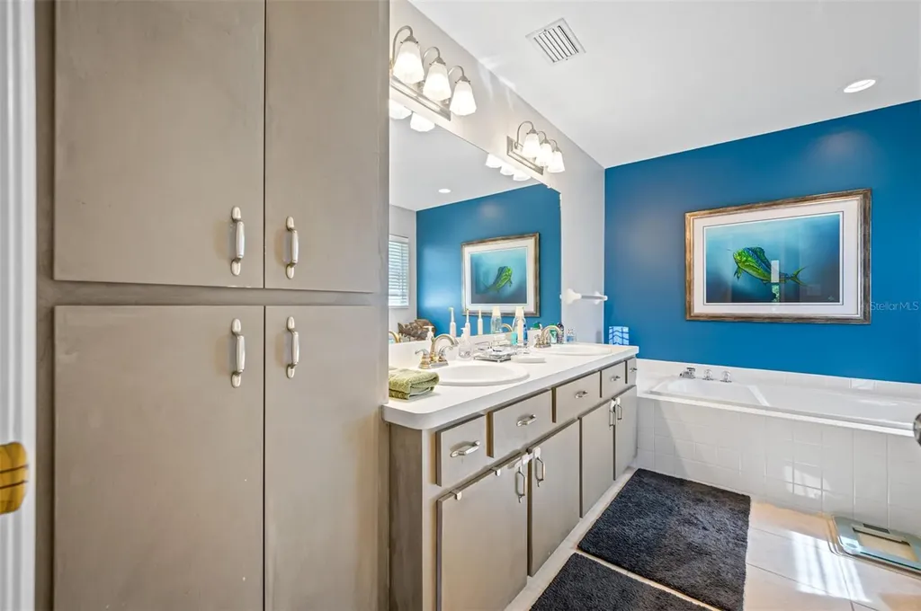 1632 Windsor Place Clearwater FL 33755