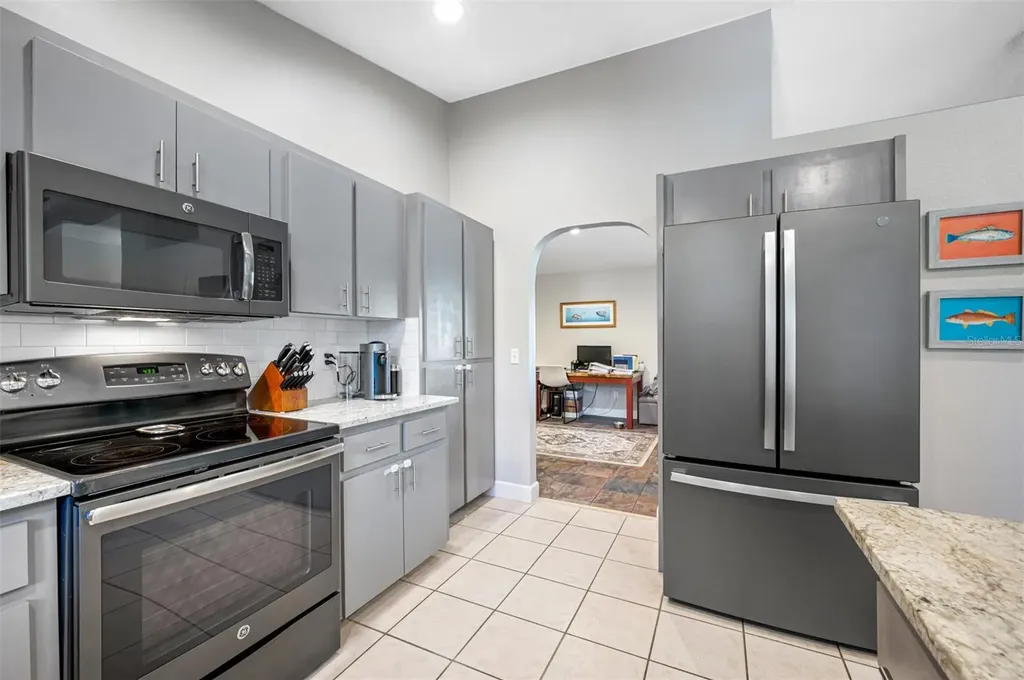 1632 Windsor Place Clearwater FL 33755