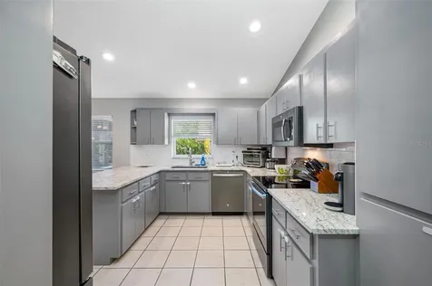 1632 Windsor Place Clearwater FL 33755
