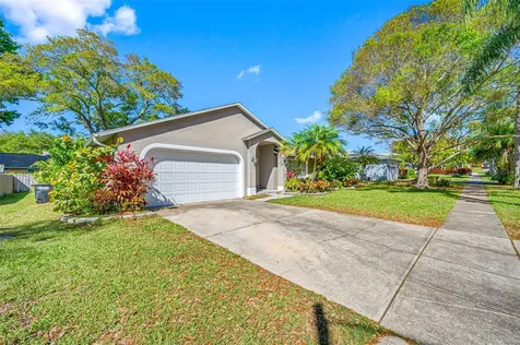 1632 Windsor Place Clearwater FL 33755