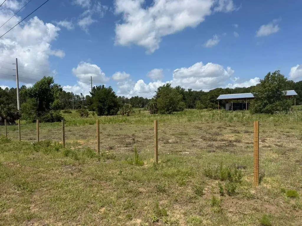 22029 County Road 561 Astatula FL 34705