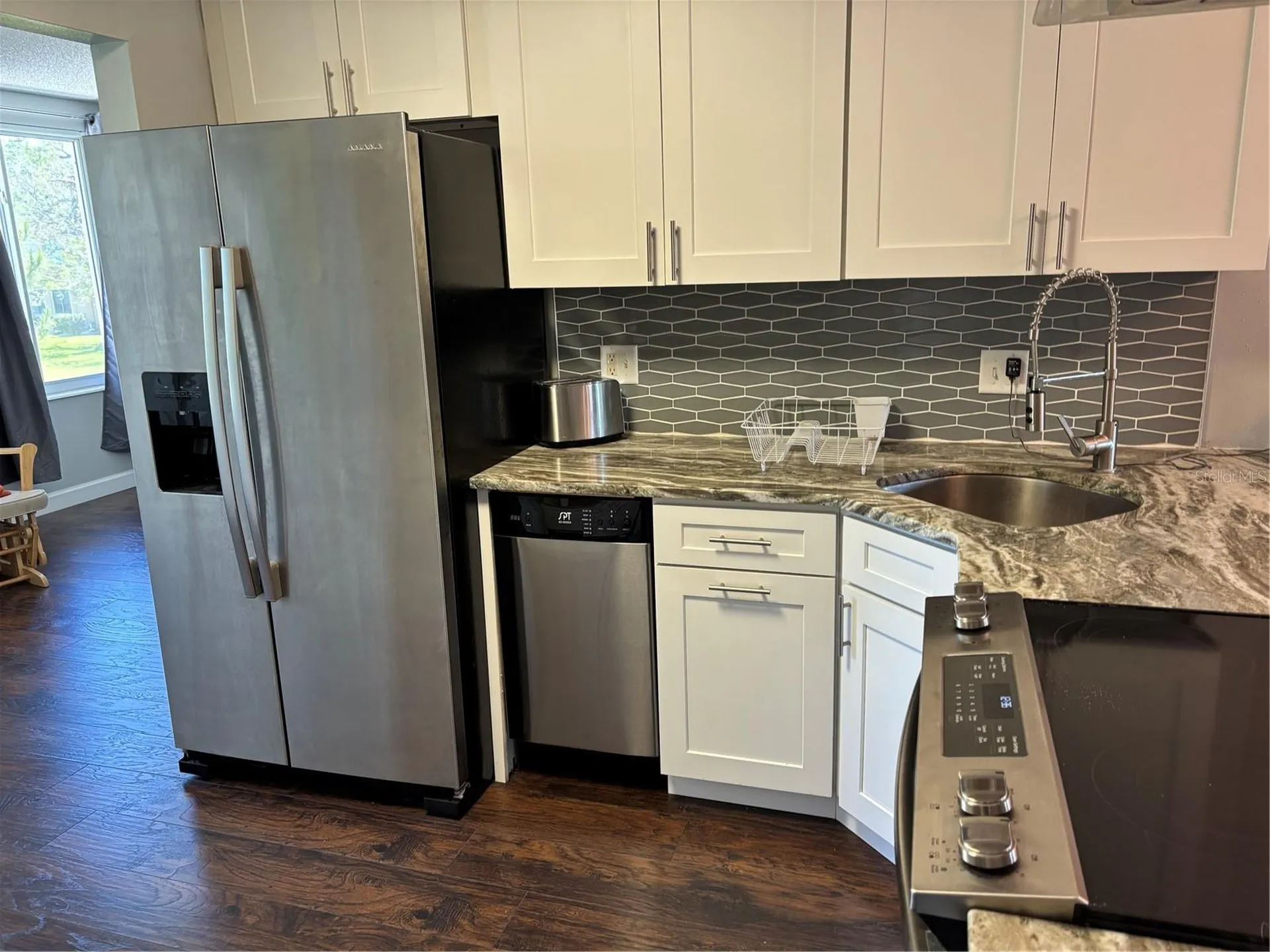 2456 Ecuadorian Way Clearwater FL 33763
