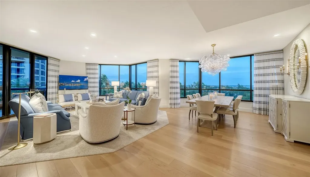 1241 Gulf Of Mexico Drive Longboat Key FL 34228