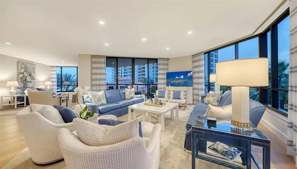 1241 Gulf Of Mexico Drive Longboat Key FL 34228