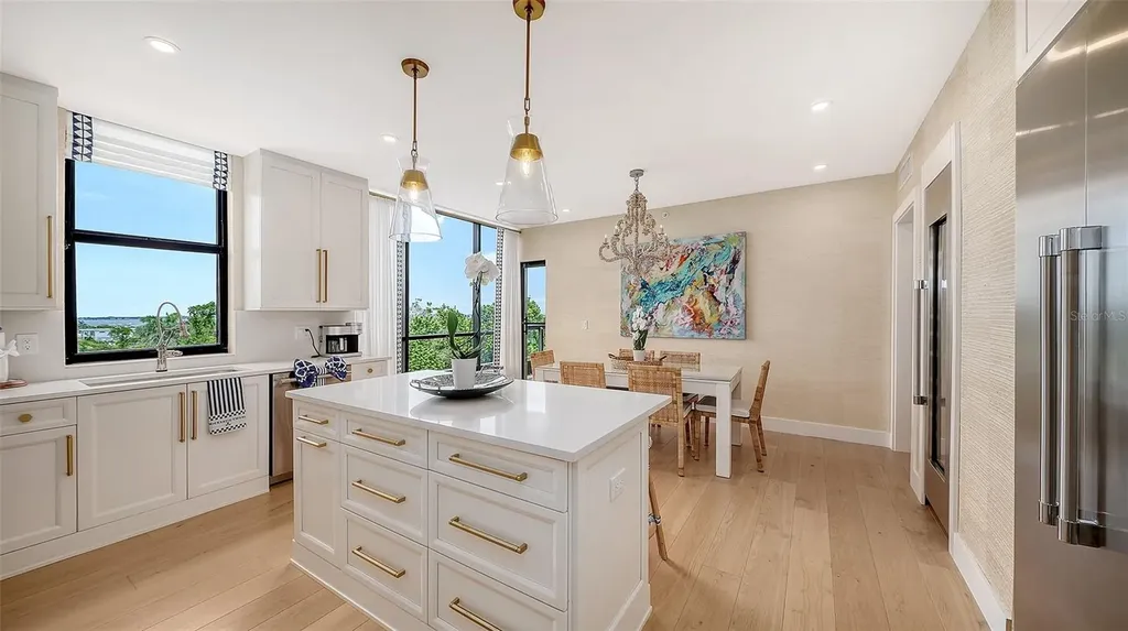 1241 Gulf Of Mexico Drive Longboat Key FL 34228