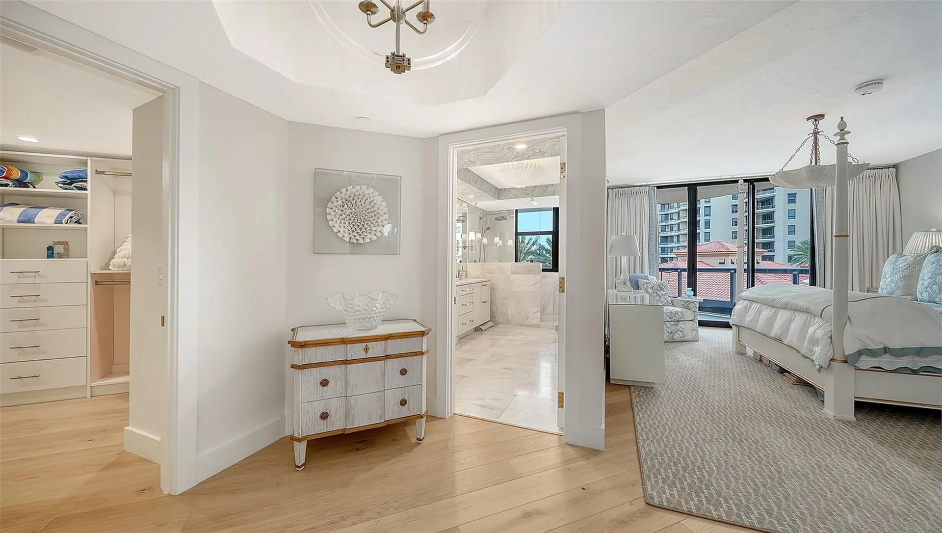 1241 Gulf Of Mexico Drive Longboat Key FL 34228