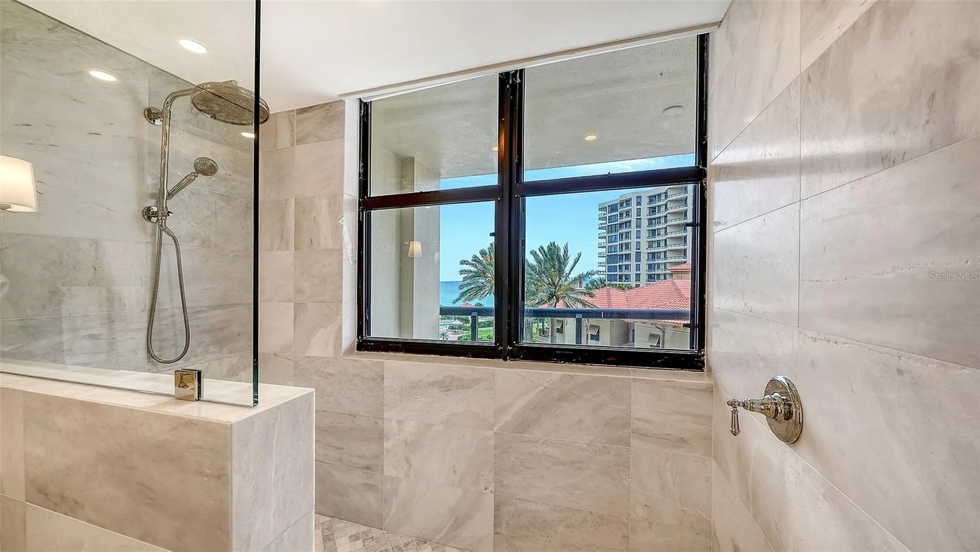 1241 Gulf Of Mexico Drive Longboat Key FL 34228