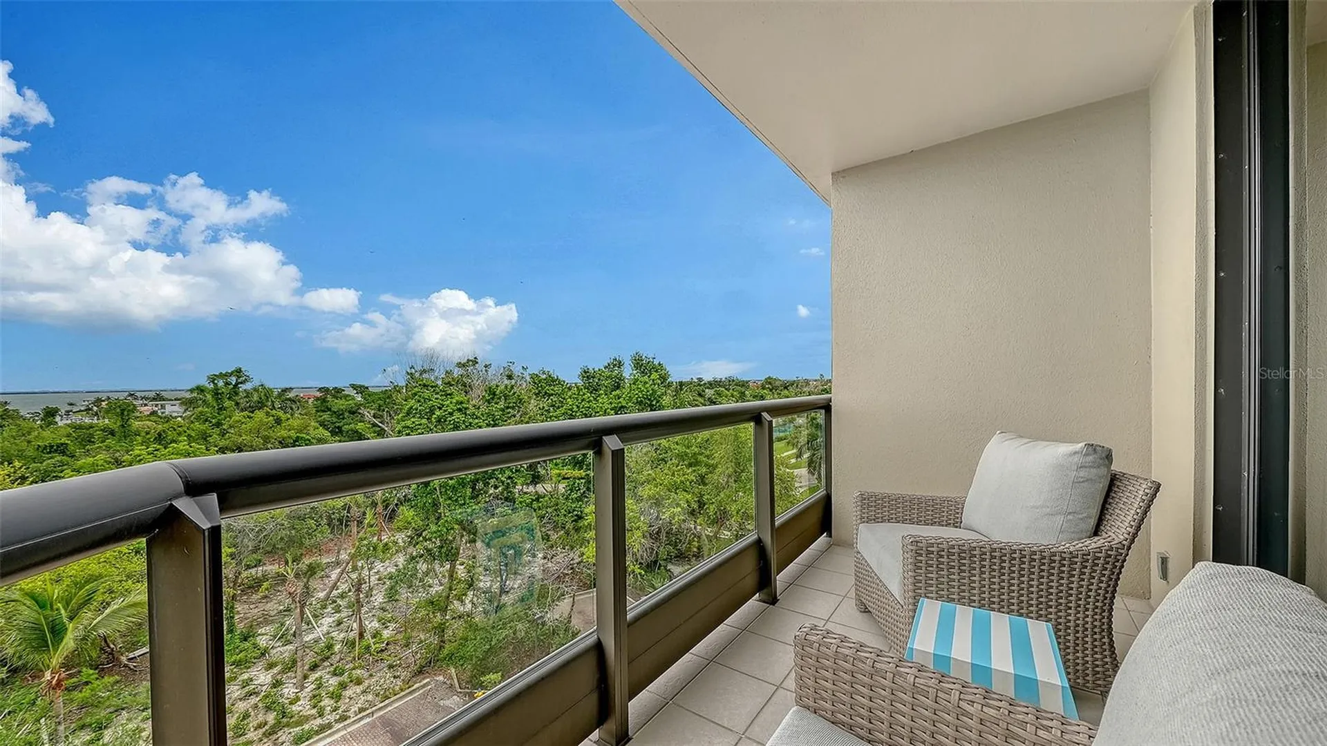 1241 Gulf Of Mexico Drive Longboat Key FL 34228