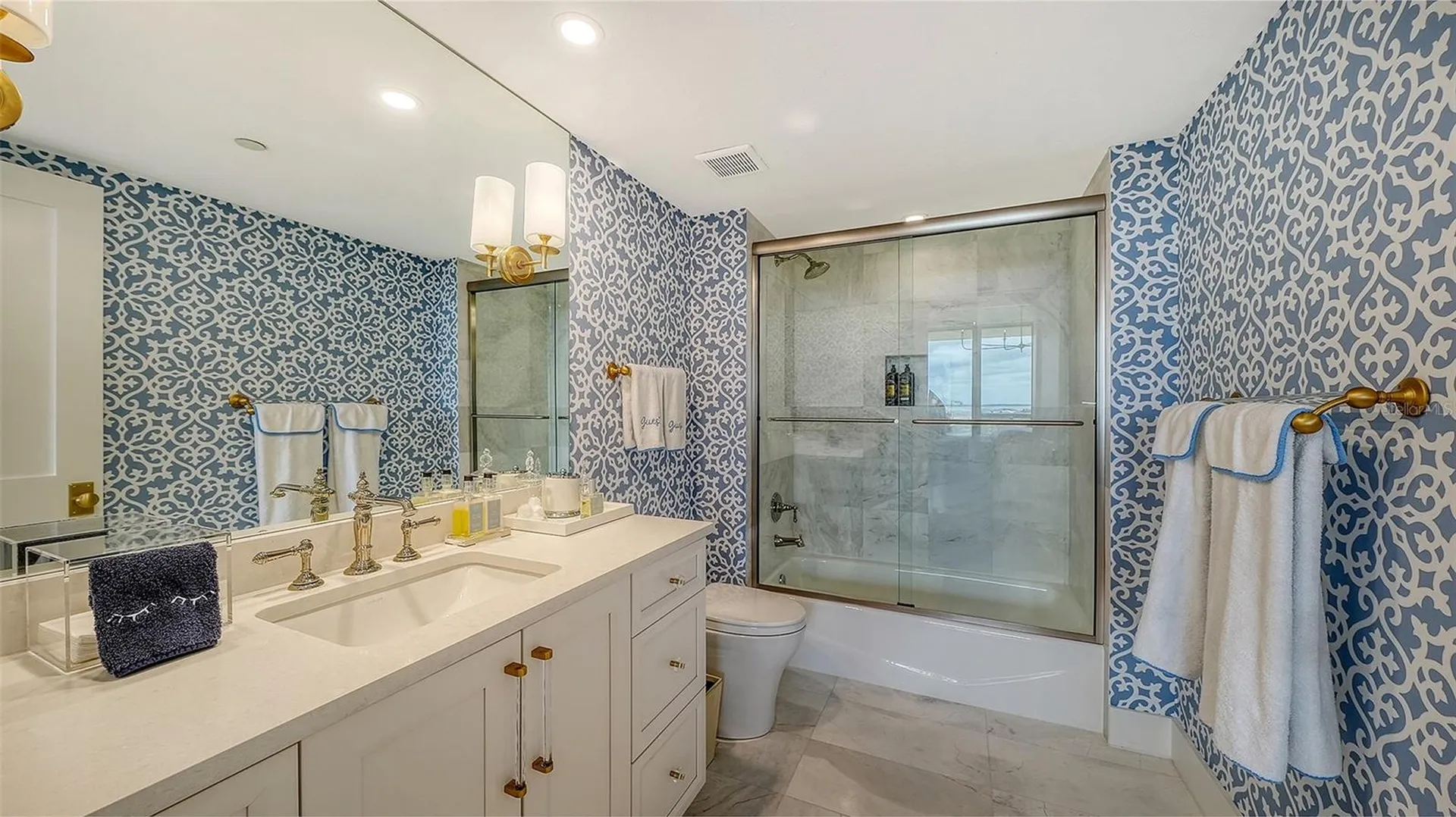 1241 Gulf Of Mexico Drive Longboat Key FL 34228